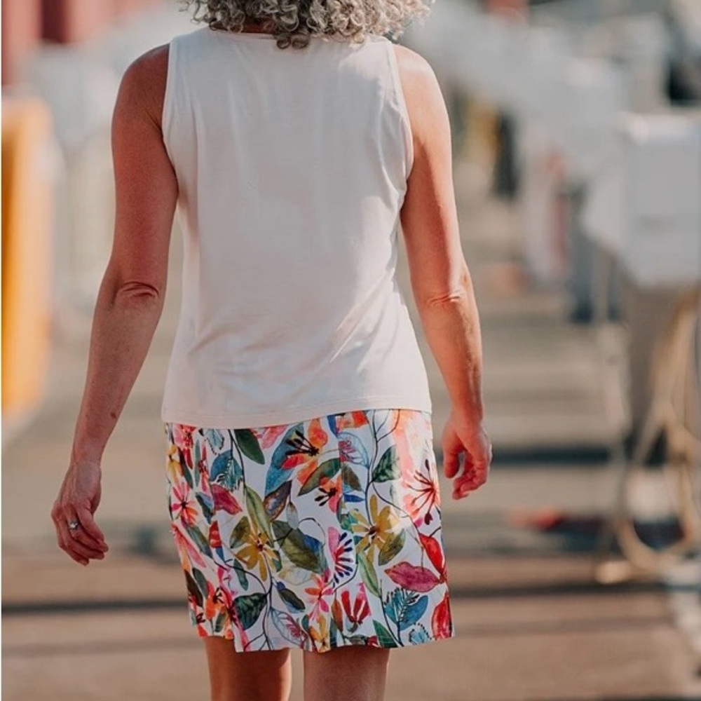 RipSkirt Hawaii Wildflower Watercolor Floral, Length 2, Wrap Skirt, EUC, Sz.L - Picture 3 of 12